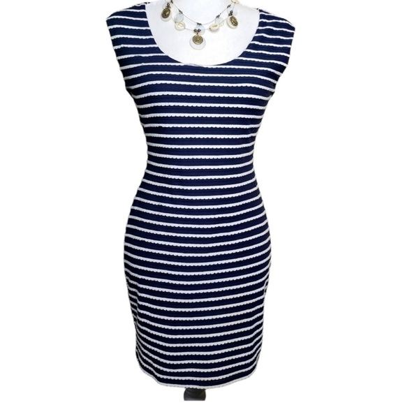 Guess Navy Blue and White Striped Criss-Cross Back Mini Bodycon Dress Size 2 - Picture 4 of 7